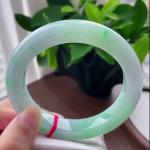 紫罗兰飘绿正圈手镯